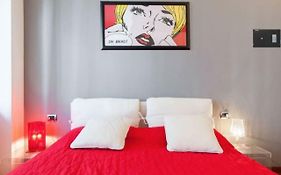 Pop_House, In The Heart Of Milano!